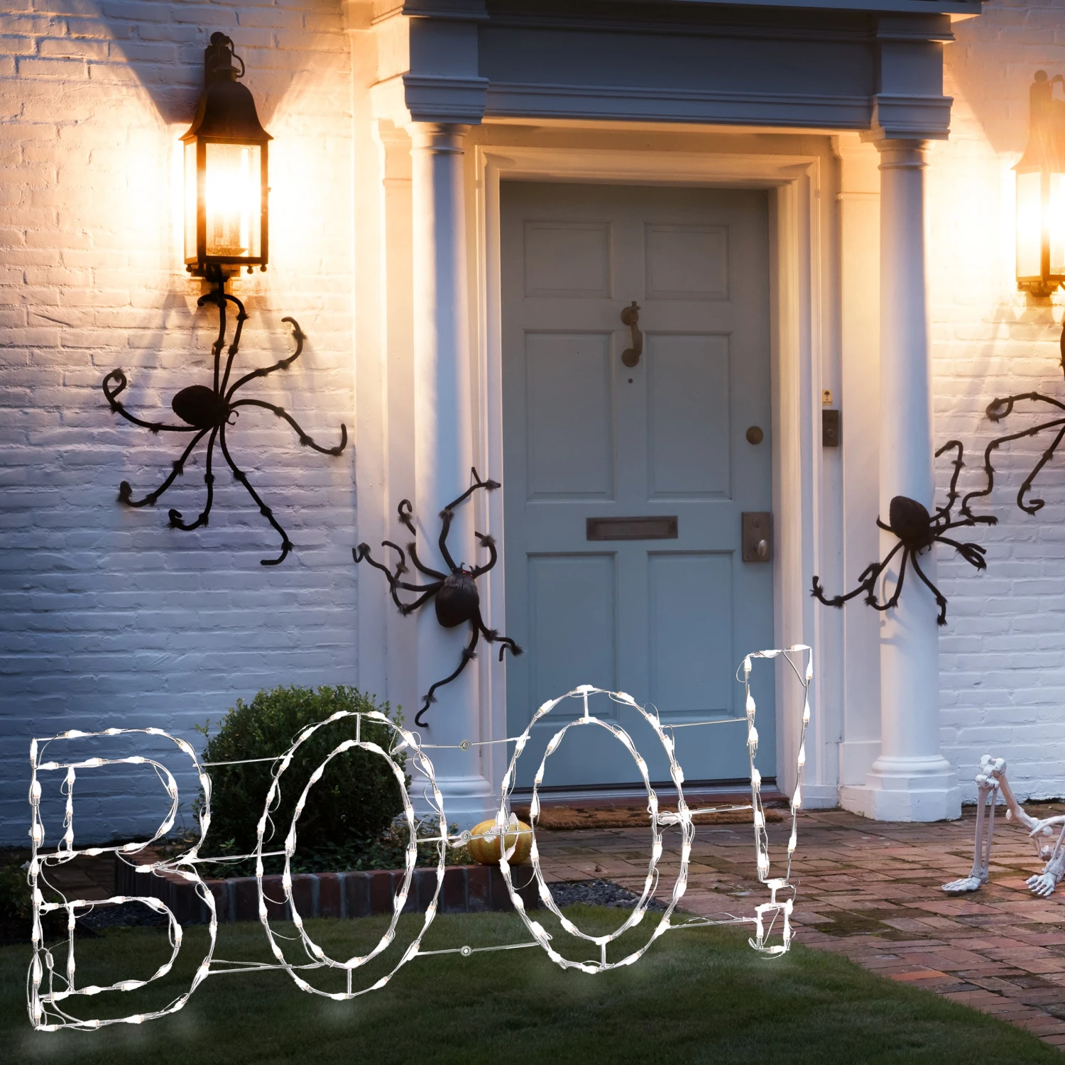 National Tree Company Halloween Lighted Sign Decoration, White, 'BOO' Sign, LED Lights, Plug In, 5 Feet - Image 2